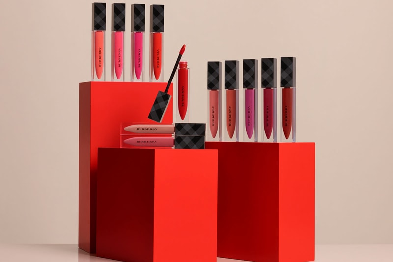 Burberry Kisses Lip Lacquer Gloss 