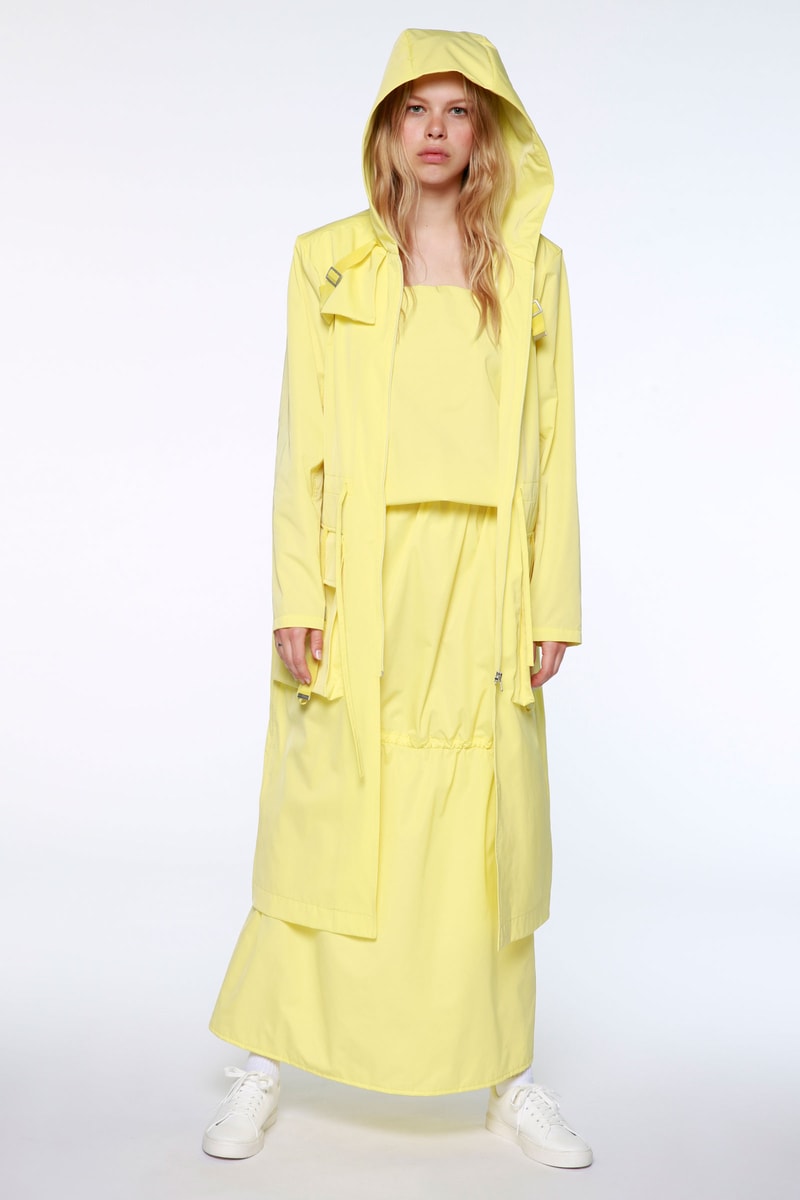artica-arbox Spring Summer 2020 Lookbook Black Khaki Orange PVC Pocket Trench Coat 