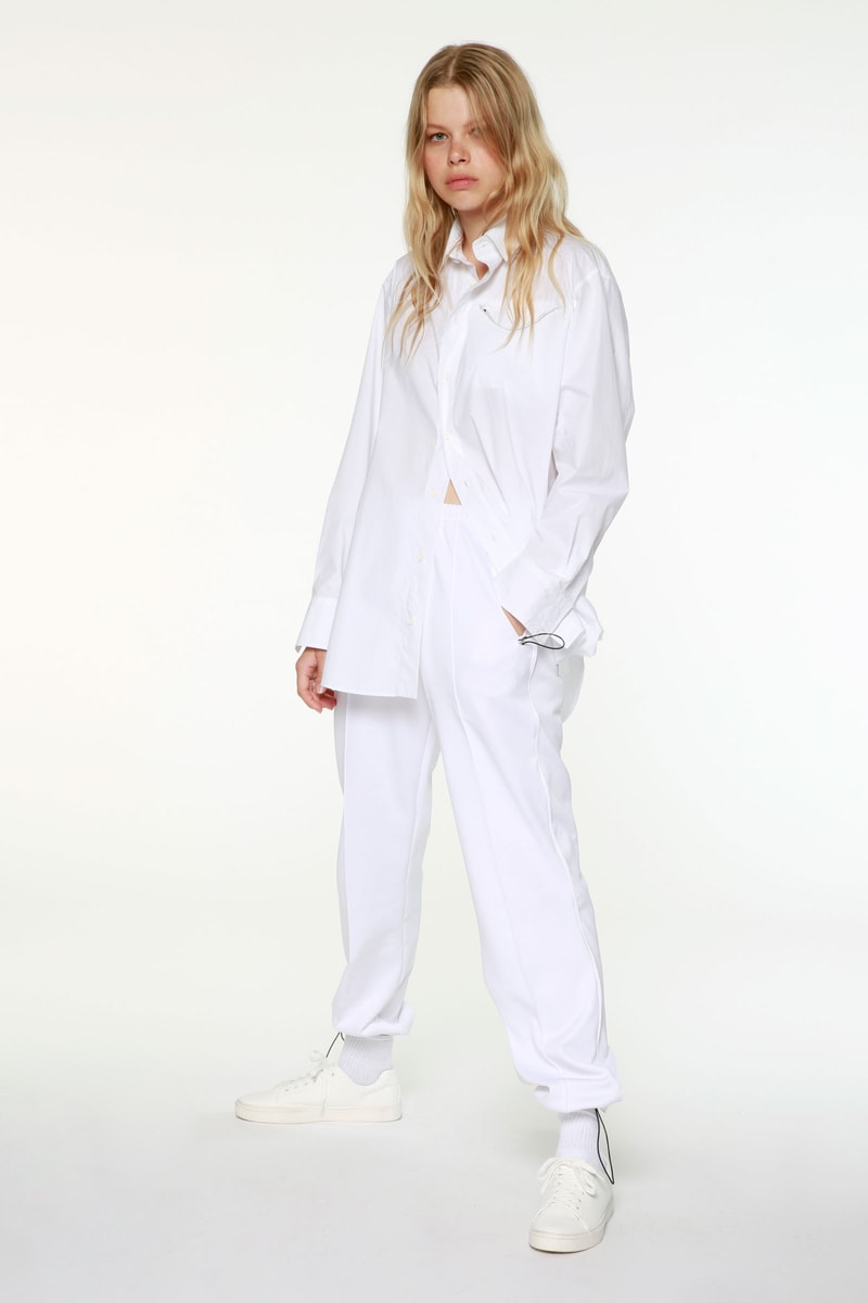 artica-arbox Spring Summer 2020 Lookbook Black Khaki Orange PVC Pocket Trench Coat 