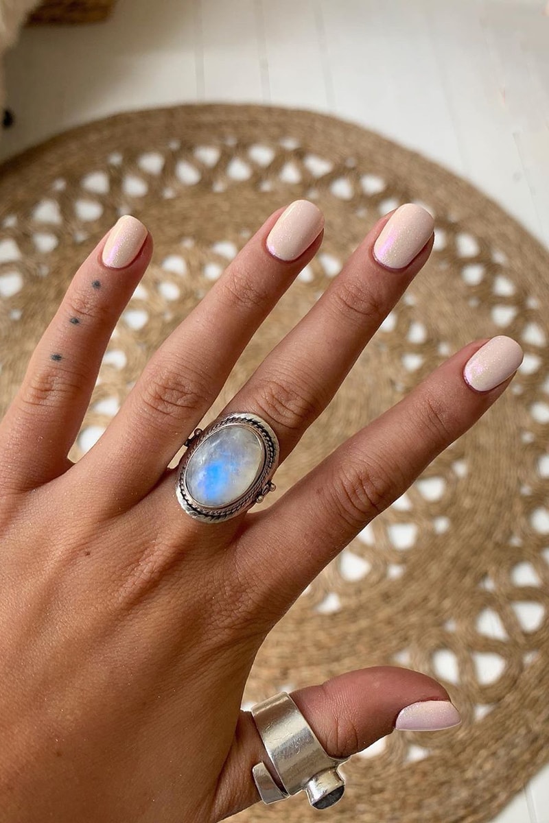 Nails Dip Powder Manicure Hands Holographic Iridescent Inspiration Beauty Rings