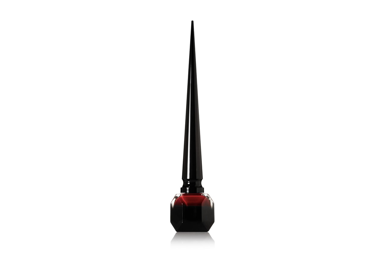 Best Red Nail Polish Colors For Fall Season Chanel OPI Christian Louboutin Tom Ford Beauty Makeup Nails