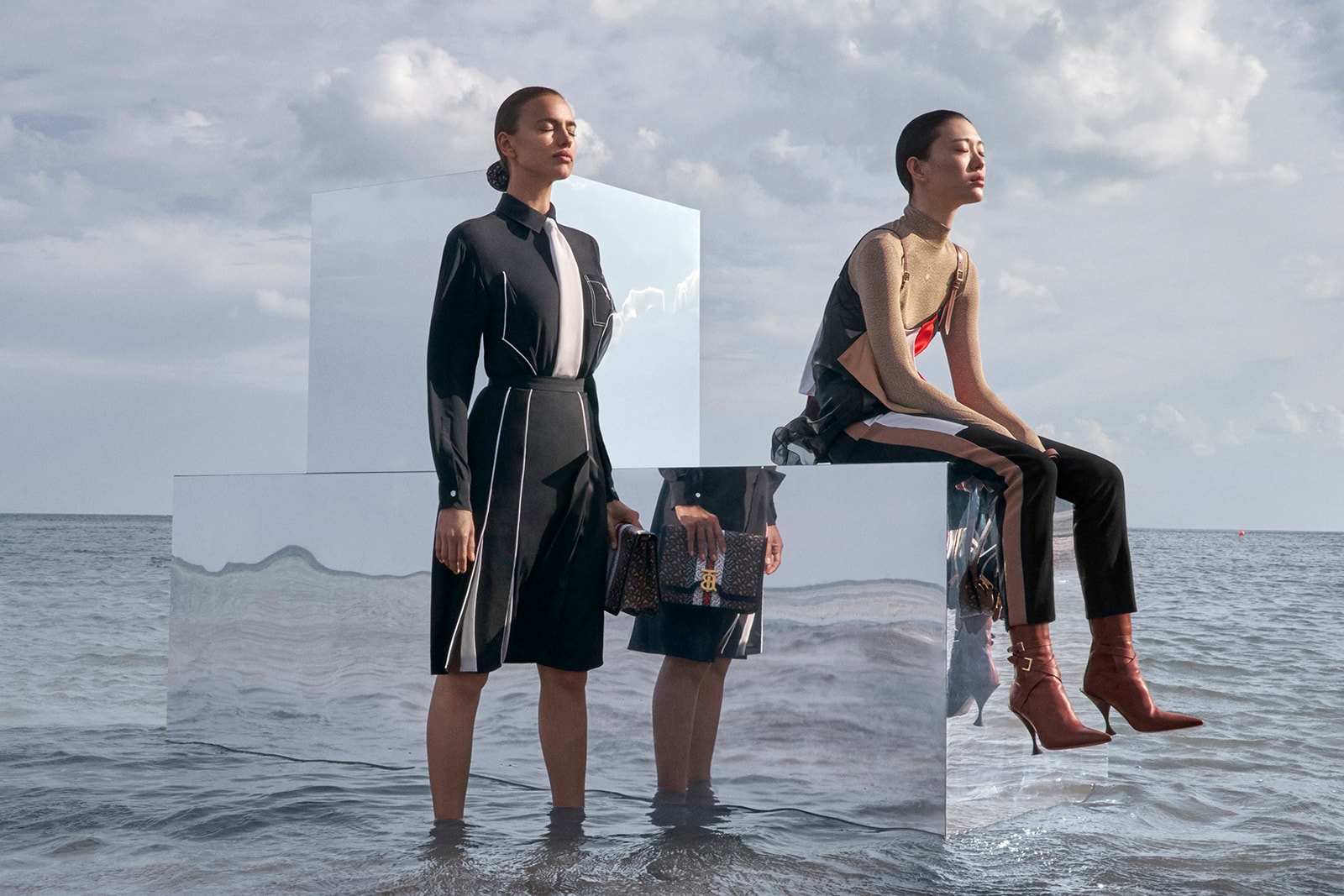 burberry fall winter 2019 lookbook campaign trench coat sherpa monogram bag lola ocean water scraves