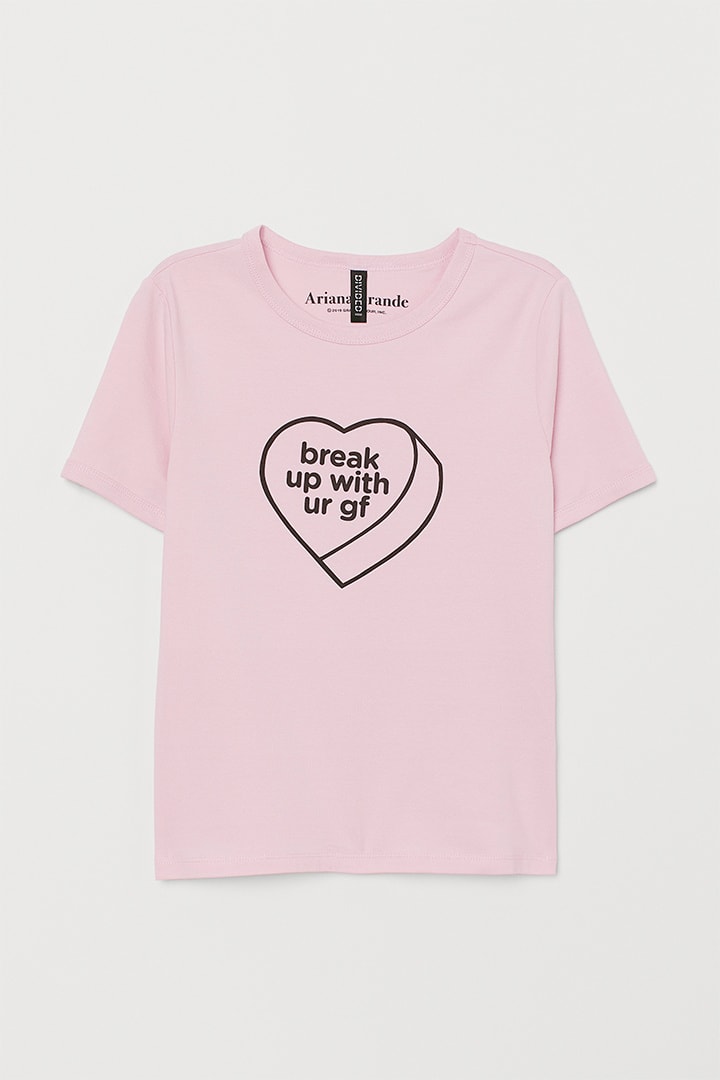 Ariana Grande H&M Merch Collection Release Sweetener Thank U Next 7 Rings Tour Apparel Accessories 