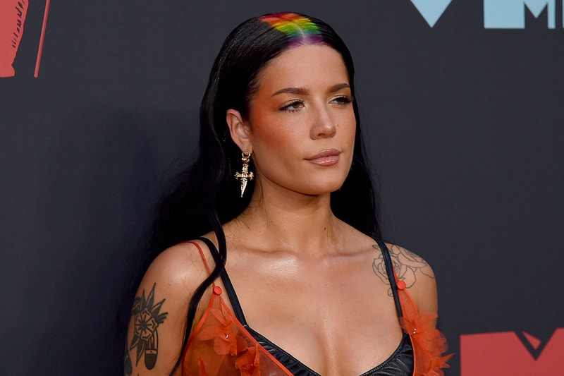 mtv video music awards vmas red carpet beauty makeup gigi bella hadid halsey lizzo camila cabello normani 