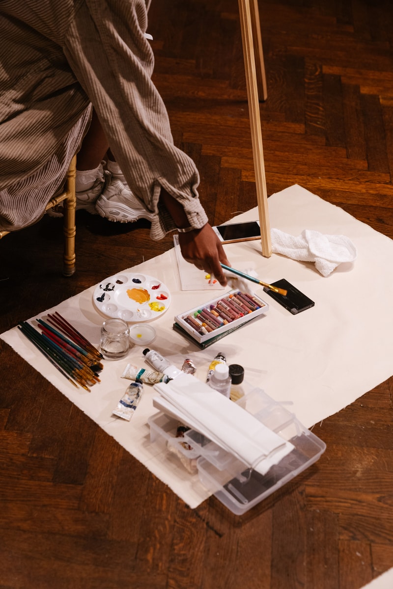 Slashed By Tia Spring Summer 2020 Presentation Painting Tools