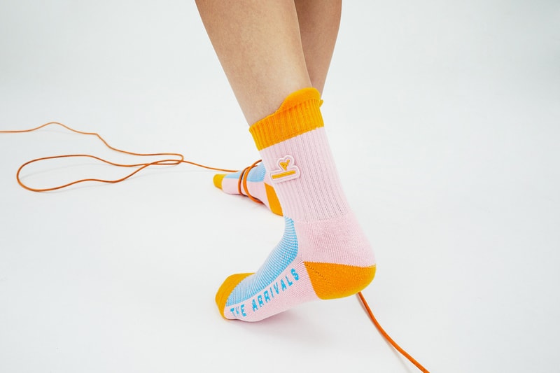 the arrivals oasis collection socks color block