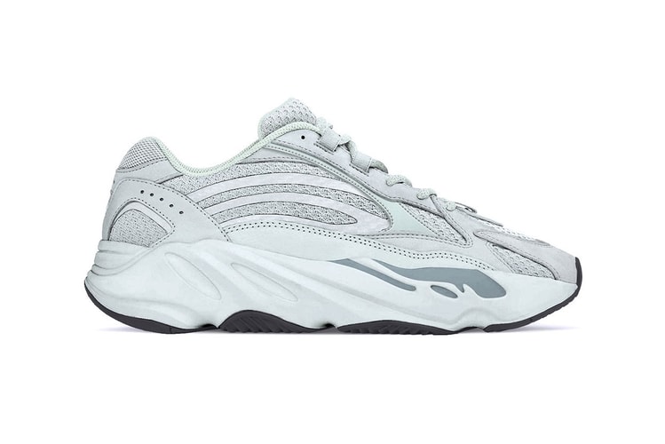 A New YEEZY BOOST 700 V2 Surfaces in "Hospital Blue"