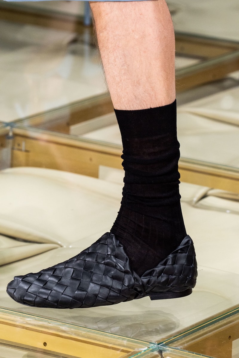 best bags shoes footwear bottega veneta milan fashion week mfw spring summer 2020 show clutches heels leather