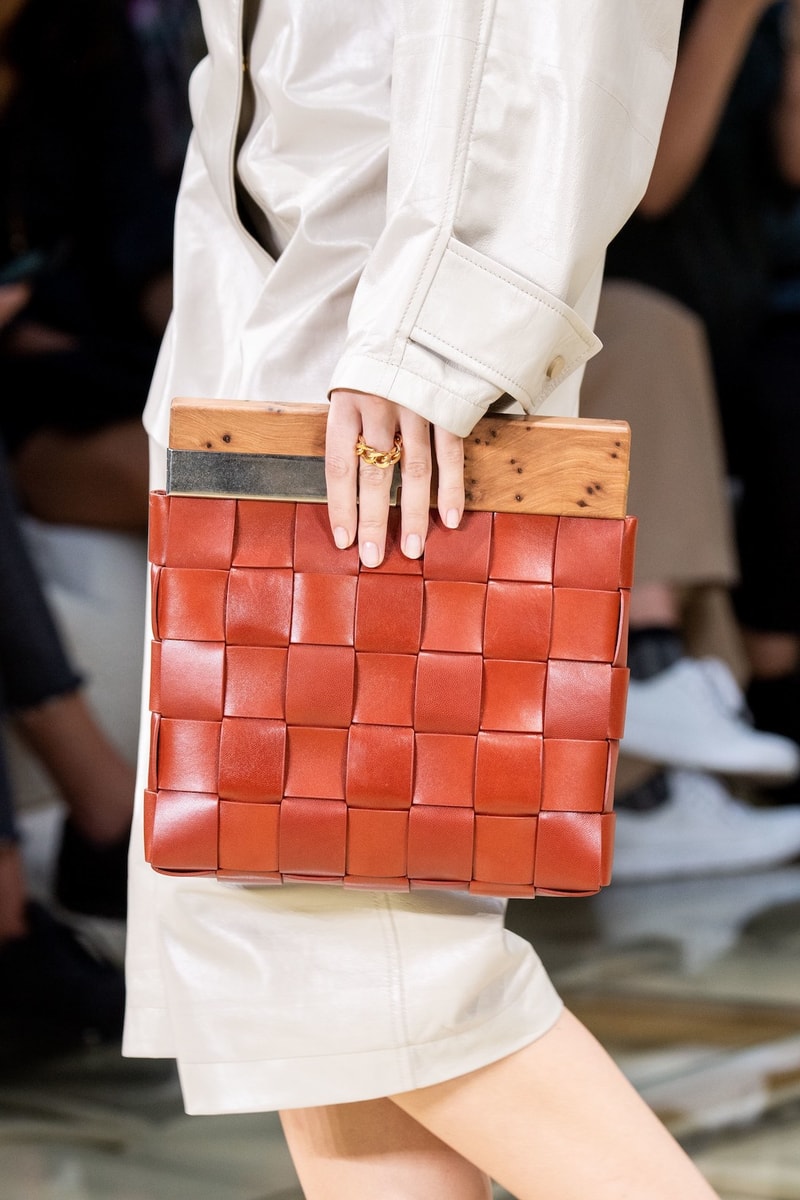 best bags shoes footwear bottega veneta milan fashion week mfw spring summer 2020 show clutches heels leather