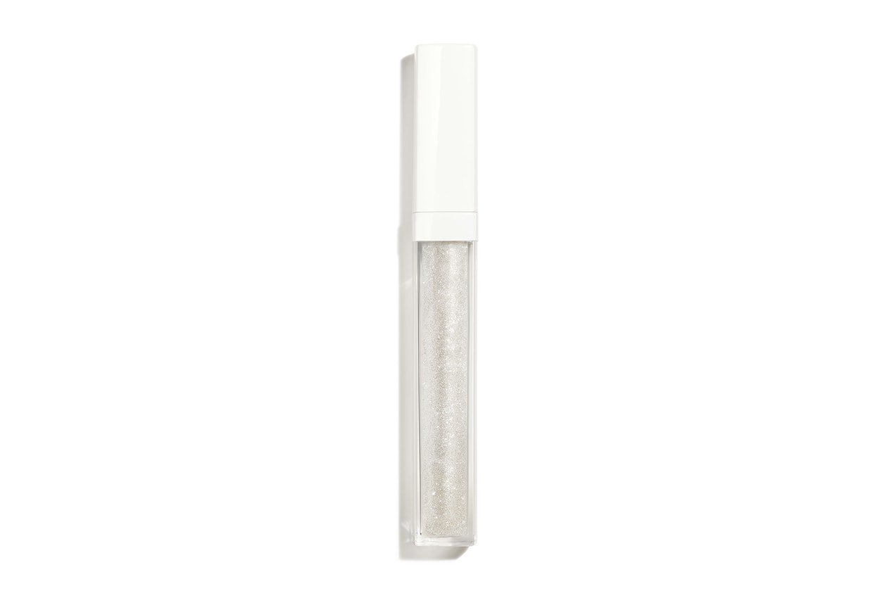 Best Non-Sticky Clear Lip Gloss '90s Trend Chanel Glossier Bobbi Brown Squish Fenty Beauty Shiseido Lime Crime