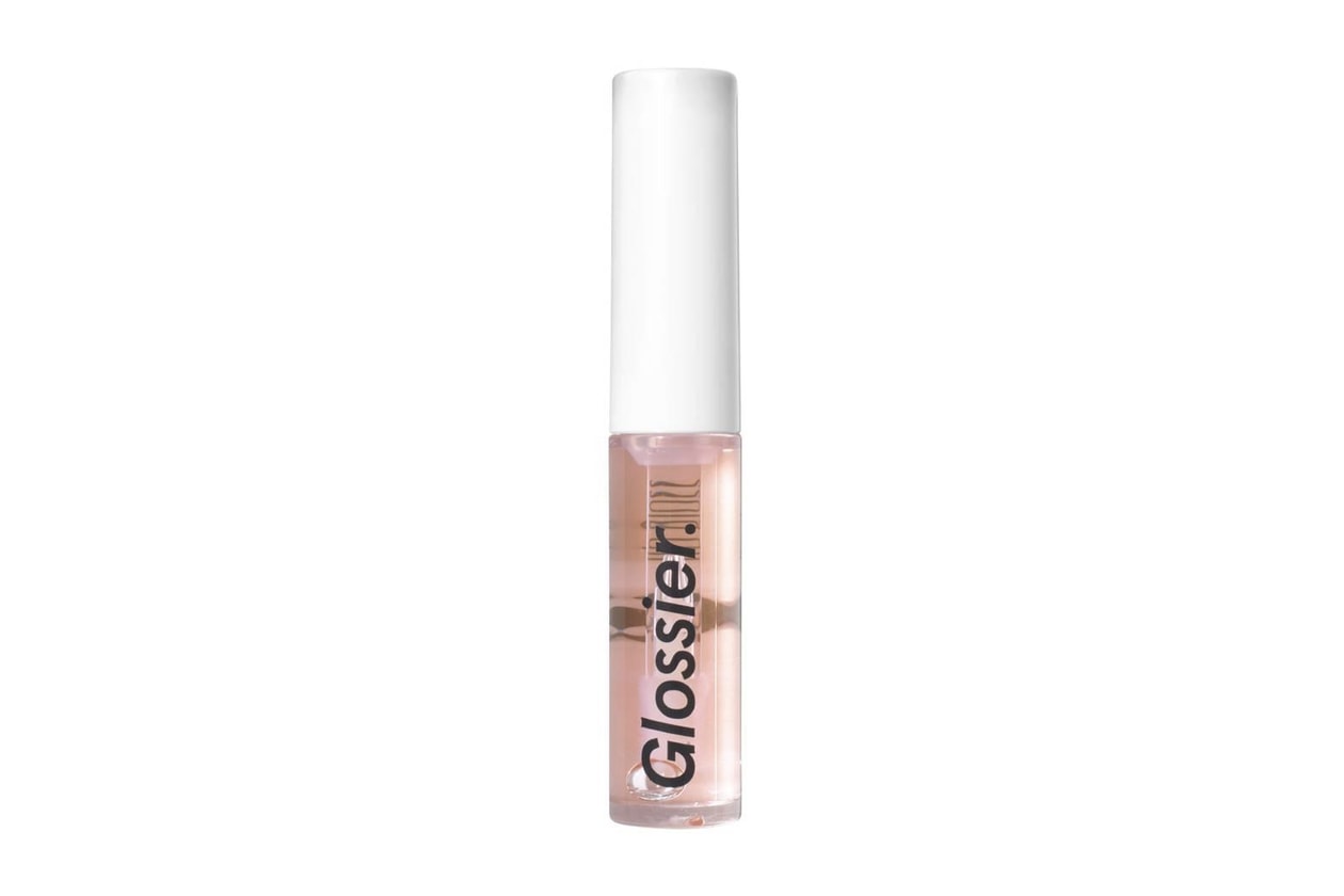 Best Non-Sticky Clear Lip Gloss '90s Trend Chanel Glossier Bobbi Brown Squish Fenty Beauty Shiseido Lime Crime