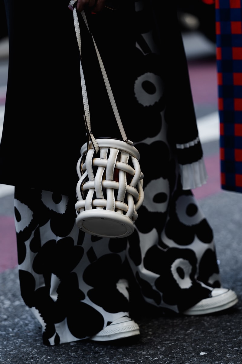 bucket bag white leather basket