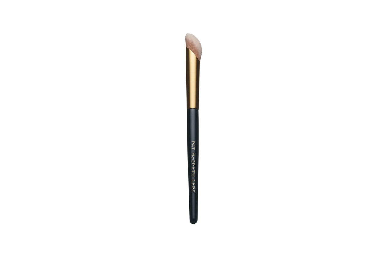 best makeup brushes benefit tom ford charlotte tilbury sephora collection morphe zoeva