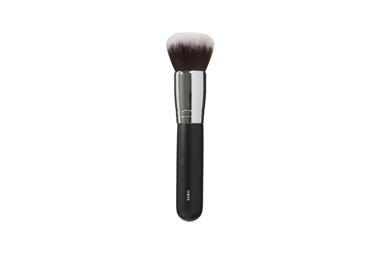 best makeup brushes benefit tom ford charlotte tilbury sephora collection morphe zoeva