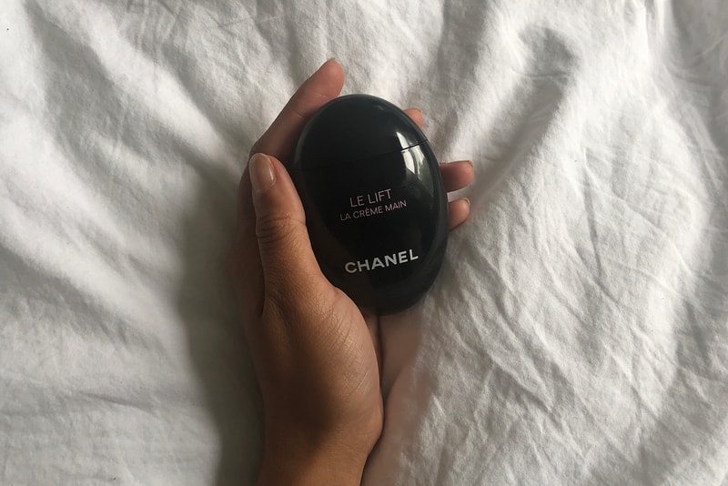 Chanel LA CRÈME MAIN Black Pebble Hand Cream Beauty Skincare 
