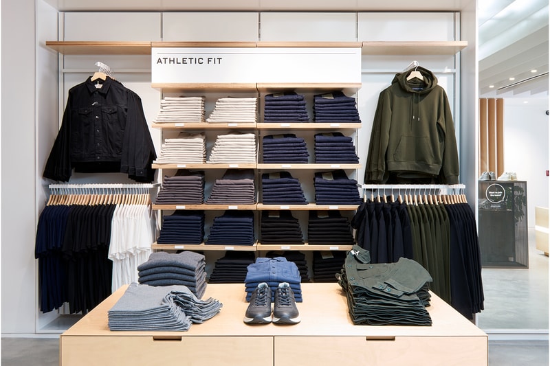 everlane williamsburg new york city store interior shopping
