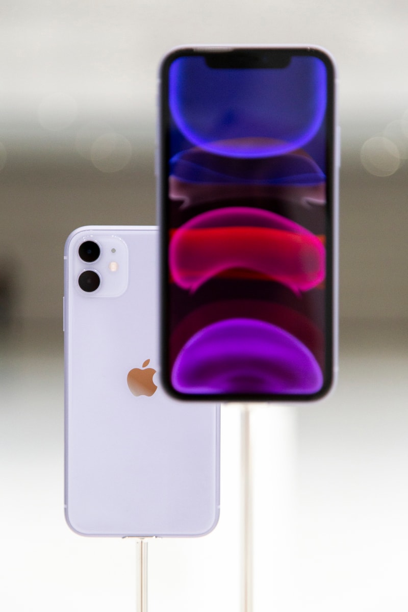apple iphone 11 purple