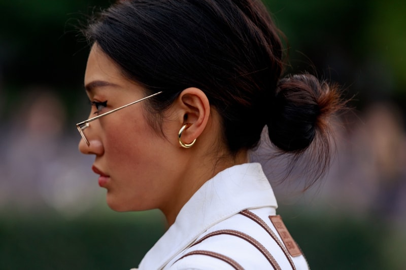 London Fashion Week Street Style Best Accessories Bags Jewelry Gucci JW Anderson Burberry Gelareh Mizrahi