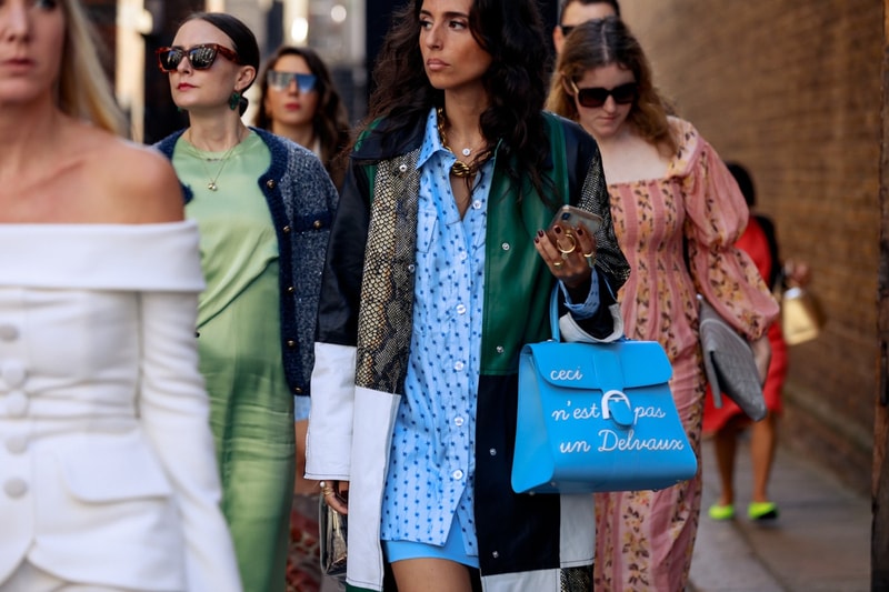 London Fashion Week Street Style Best Accessories Bags Jewelry Gucci JW Anderson Burberry Gelareh Mizrahi