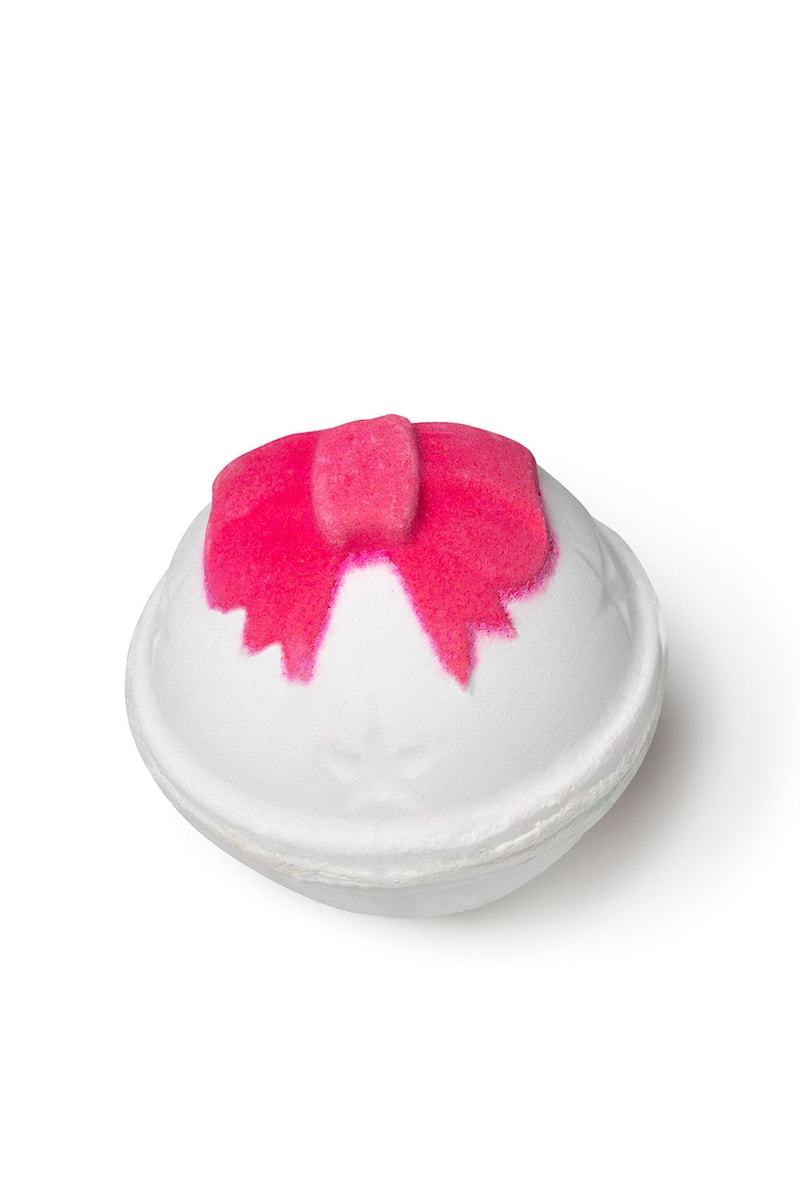 Lush Christmas Bath Bomb Collection Santa Beauty Reindeer Winter Candy Cane 