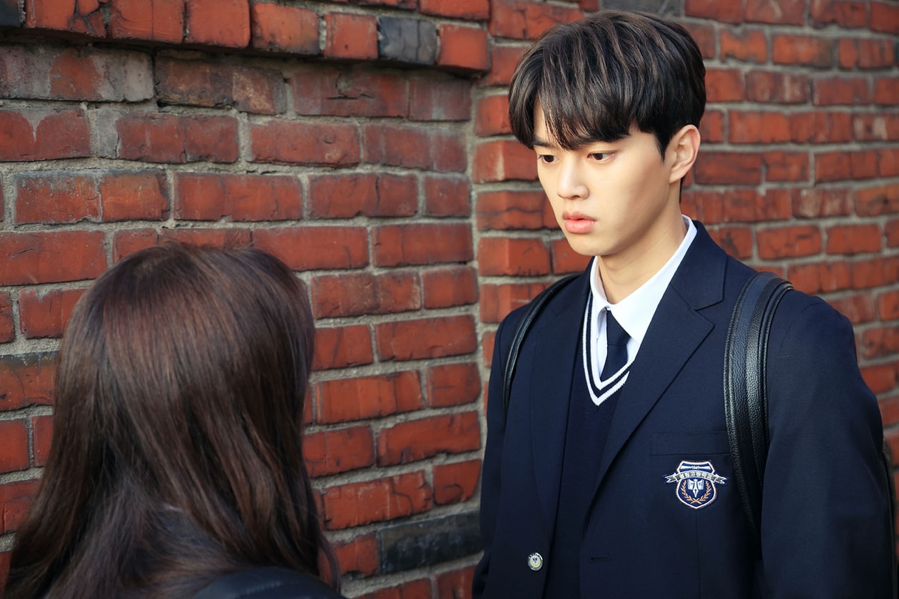 netflix love alarm song kang korean k-drama series sun-oh kim so hyun jojo