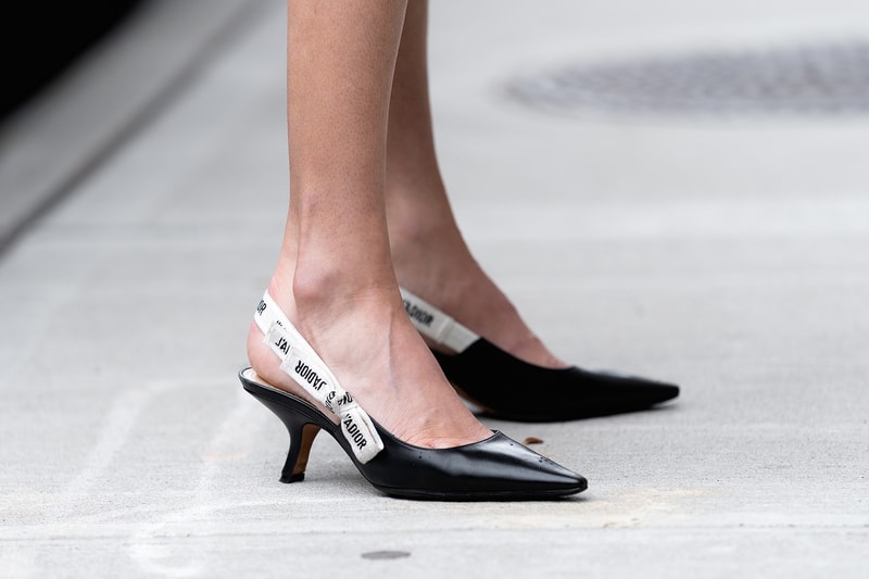 new york fashion week spring summer 2020 street style streetsnap fashion outfits
