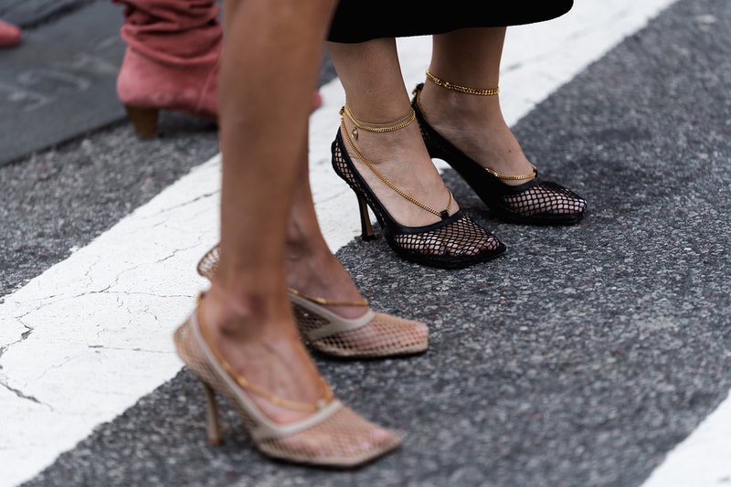 new york fashion week spring summer 2020 street style streetsnap fashion outfits