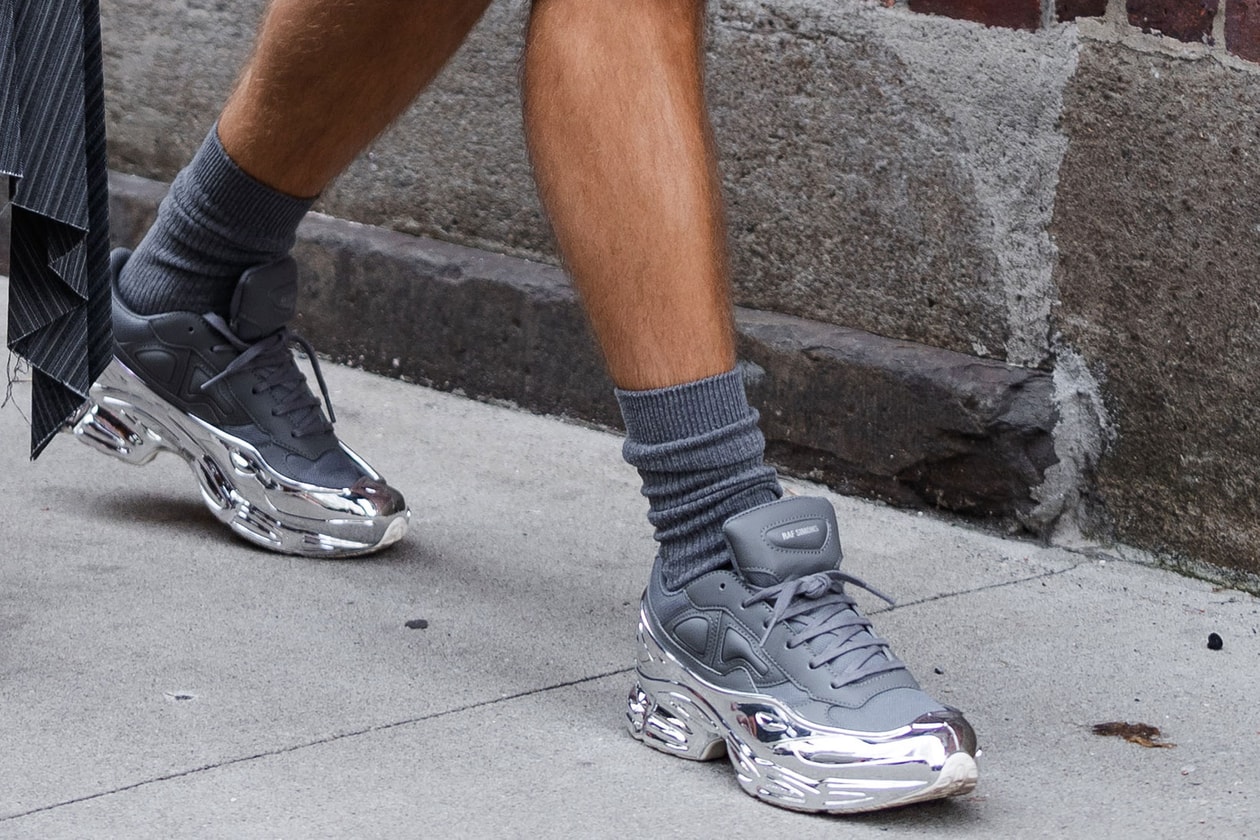 best street style sneakers new york fashion week nyfw nike Flyknit adidas comme des garcons sacai shox yeezy boost 700 balenciaga track converse pro leather ss20 spring summer 2020 