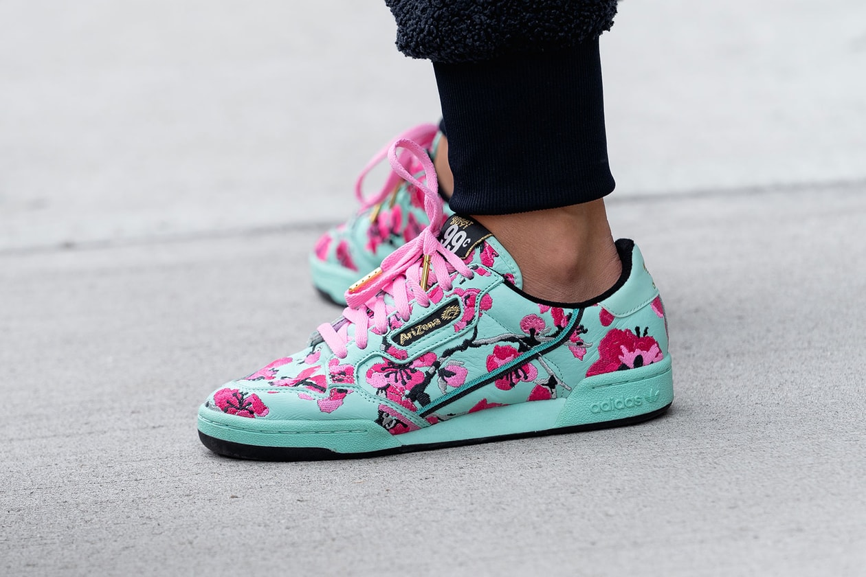 best street style sneakers new york fashion week nyfw nike Flyknit adidas comme des garcons sacai shox yeezy boost 700 balenciaga track converse pro leather ss20 spring summer 2020 