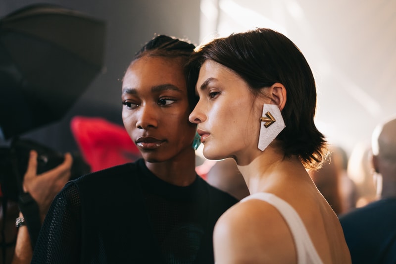 Off-White Spring/Summer 2020 Collection Backstage Gigi Hadid Bella Hadid Adut Akech Alek Wek Virgil Abloh Peggy Gou Halsey Sita Abellan