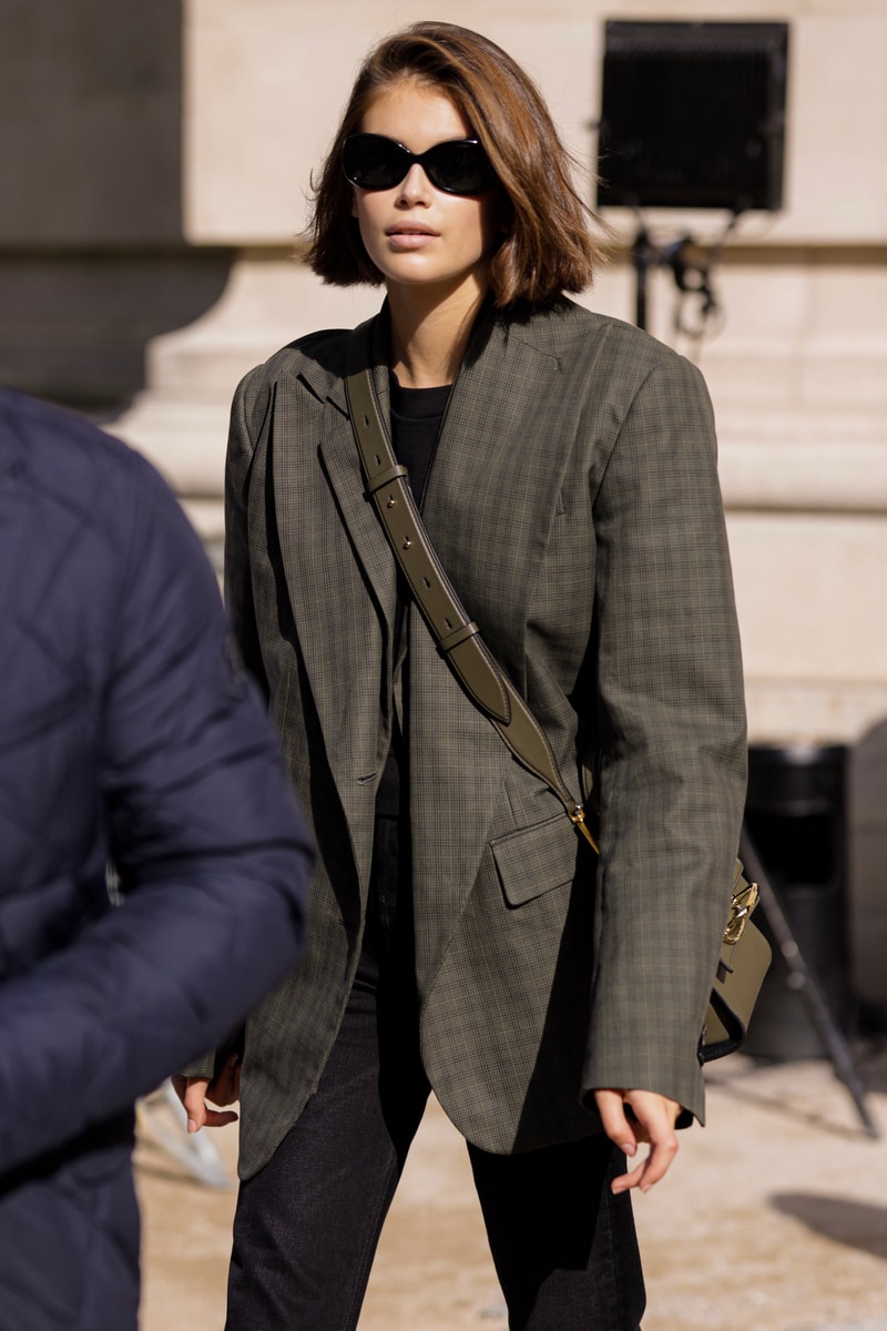 Best Celebrity Looks From Paris Fashion Week SS20 BLACKPINK Rose Jorja Smith Zoe Kravitz Ezra Miller Natalia Dyer Jennifer Lawrence Leomie Anderson