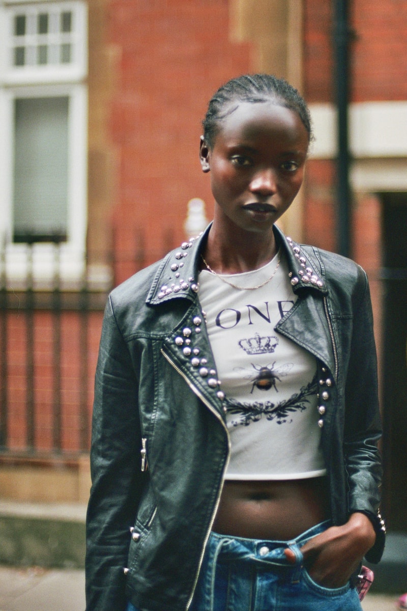 model off duty style spring summer 2020 leather jacket tee t-shirt jeans