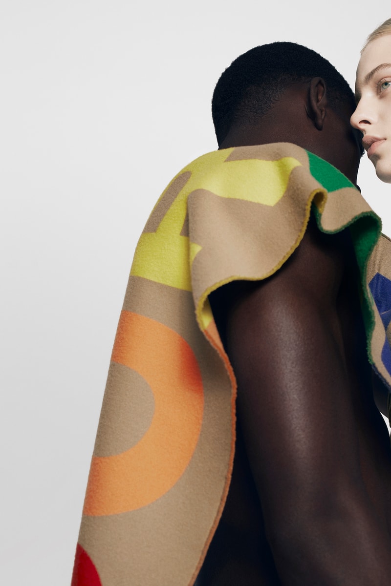 Burberry Rainbow Logo Scarf B-Series Release Riccardo Tisci Design Exclusive Limited Edition