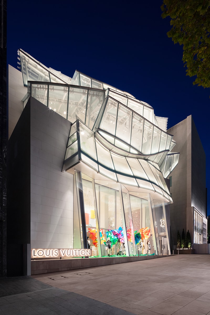 louis vuitton maison seoul korea boutique store opening jessica jung exo sehun chloe grace moretz