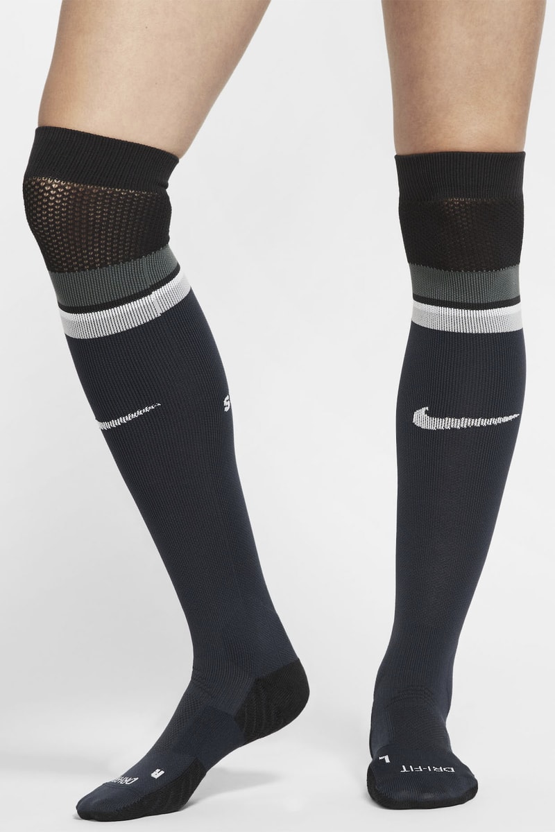 sacai x Nike Apparel Collection Collaboration Release Athleisure Sportswear Garments Jacket Sports Bra Leggings Socks Windbreaker Shorts Chitose Abe