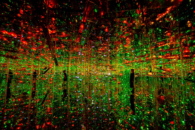 teamLab Borderless Shanghai Microcosmoses