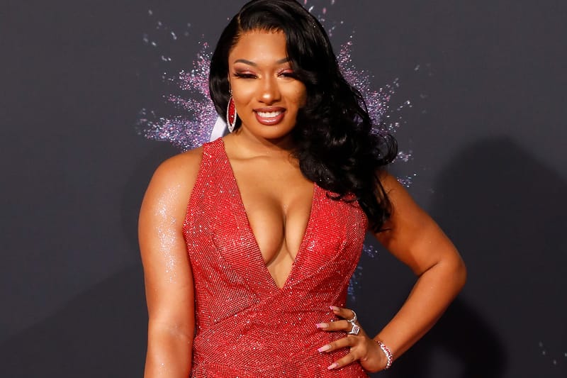 See All the Best-Dressed Celebrities at the 2019 American Music Awards