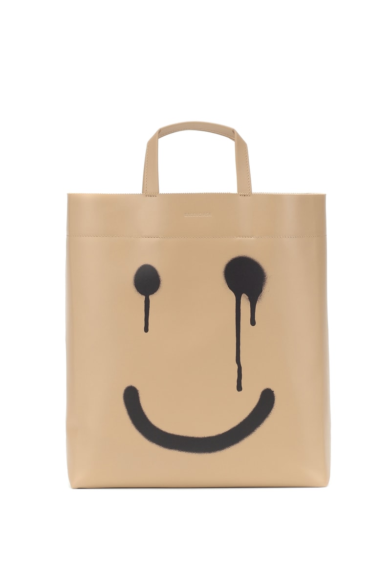 Balenciaga Happy Sad Smiley Face Paper Bag Fall/Winter 2019 Collection Design Graffiti Demna Gvasalia Accessory Luxury 