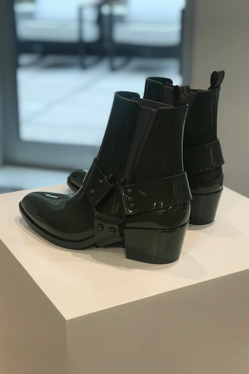 louis vuitton spring summer 2020 collection preview shoes sandals red white brown monogram bags LV blue red grey