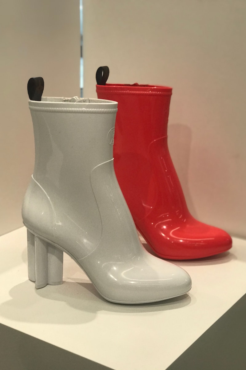 louis vuitton spring summer 2020 collection preview shoes sandals red white brown monogram bags LV blue red grey