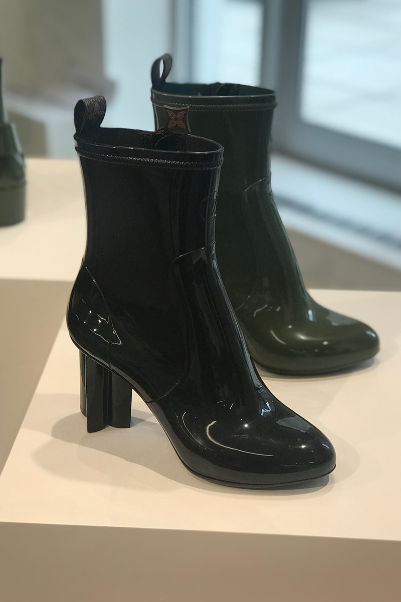louis vuitton spring summer 2020 collection preview shoes sandals red white brown monogram bags LV blue red grey