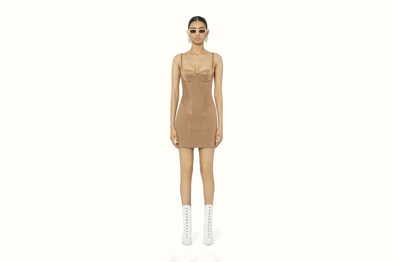 Rihanna Releases New FENTY City Bloom Collection | Hypebae Rihanna Releases New FENTY City Bloom Collection | Hypebae