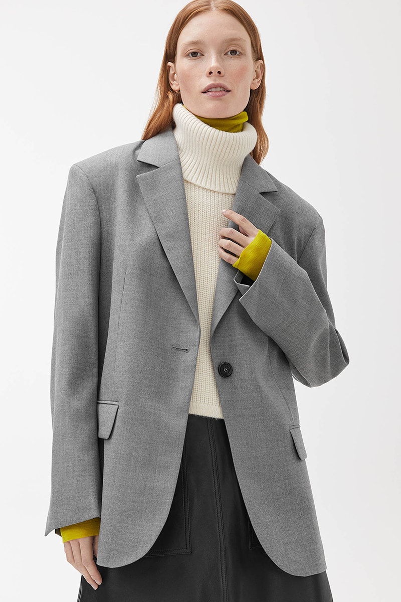 ARKET Oversized Hopsack Wool Blazer Grey Melange White Turtleneck Sweater Skirt Minimalist