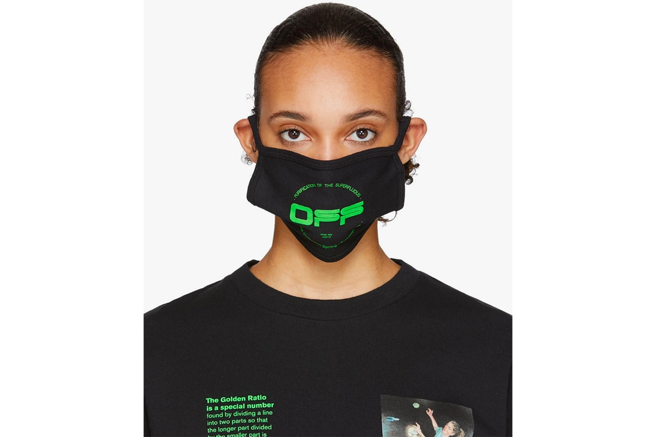 Billie Eilish Reading Festival 2019 Green T-Shirt Outfit Mask Hair Performance