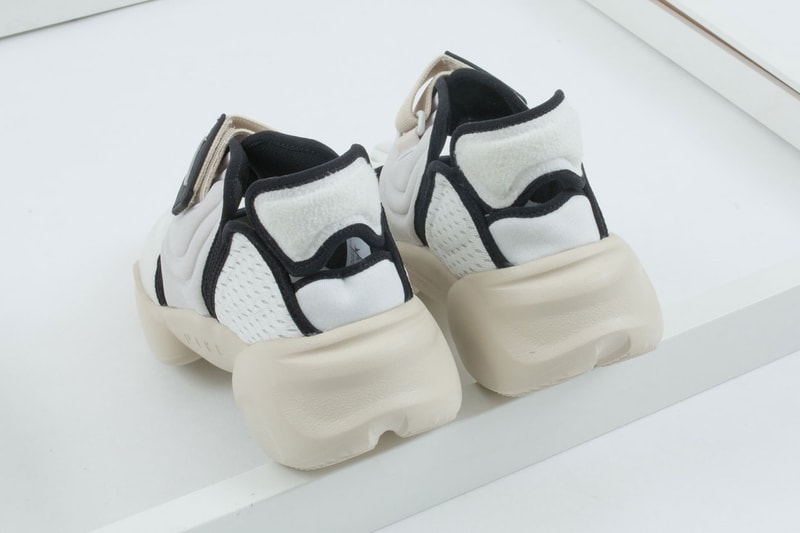 Nike Air Aqua Rift "Summit White"