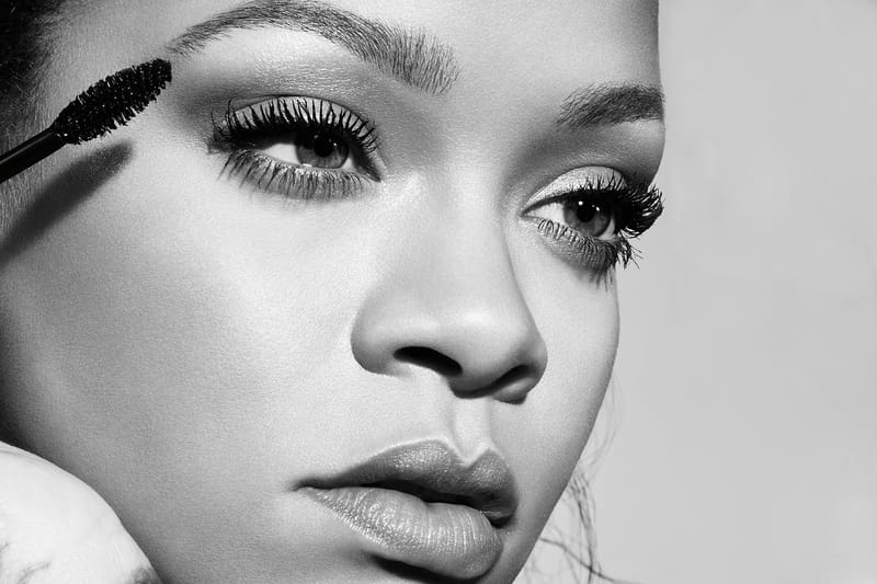 Rihanna Just Quietly Launched Fenty Beauty's First Mascara