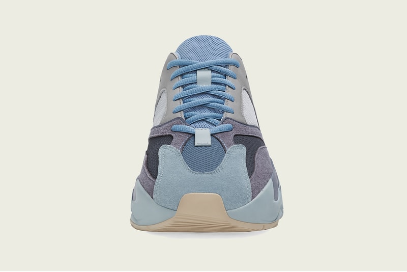 YEEZY BOOST 700 Carbon Blue adidas Originals