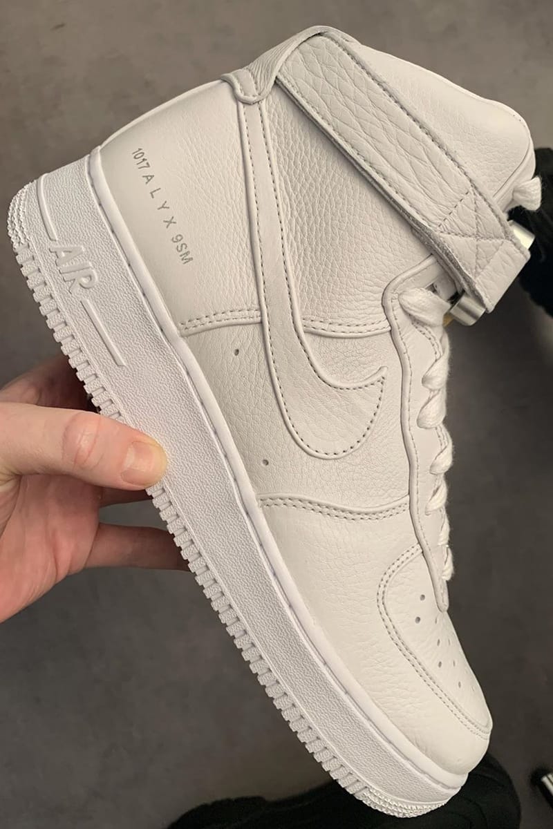 nike high top white sneakers