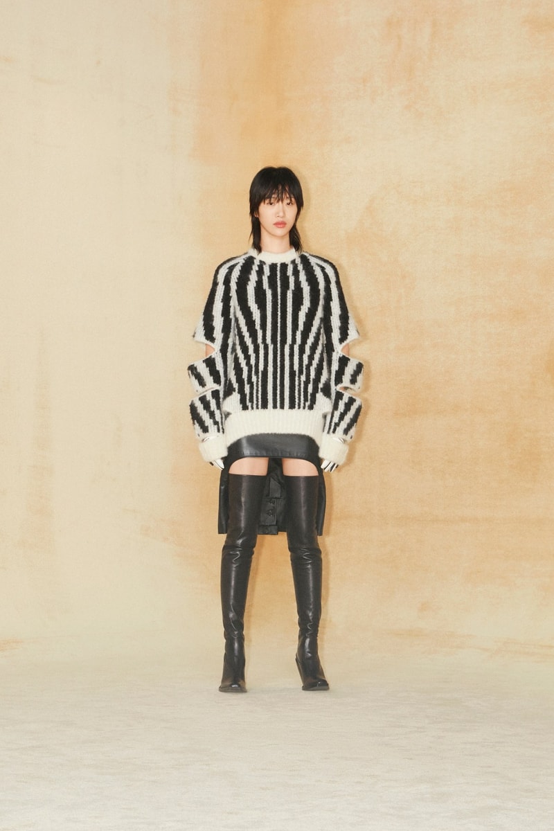 burberry pre fall 2020 collection riccardo tisci tb monogram outerwear skirts bags irina-shayk boots hats accessories 