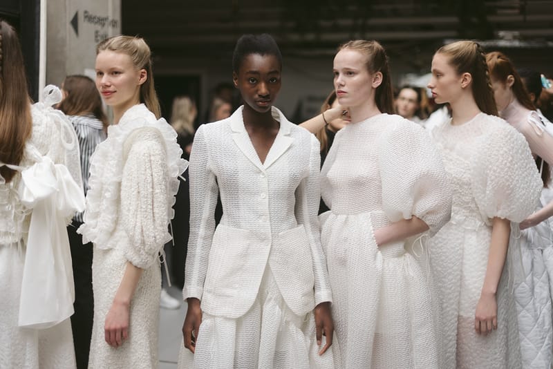 https%3A%2F%2Fbae.hypebeast.com%2Ffiles%2F2020%2F01%2Fcecilie-bahnsen-fall-winter-runway-show-copenhagen-fashion-week-backstage-danish-designer-interview-33.jpg
